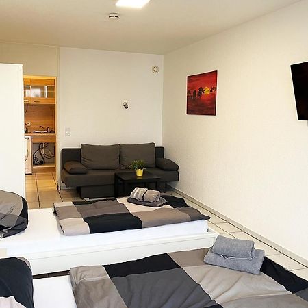 Ferienwohnung Koeln Junkersdorf Екстер'єр фото
